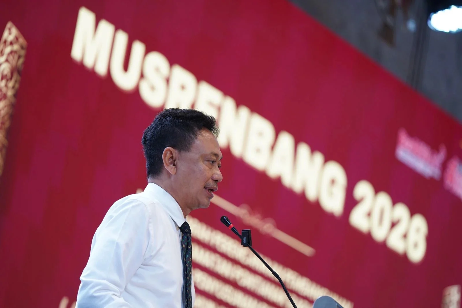 Wali Kota Pontianak Edi Rusdi Kamtono saat Musrenbang Pontianak Barat membahas pembangunan infrastruktur