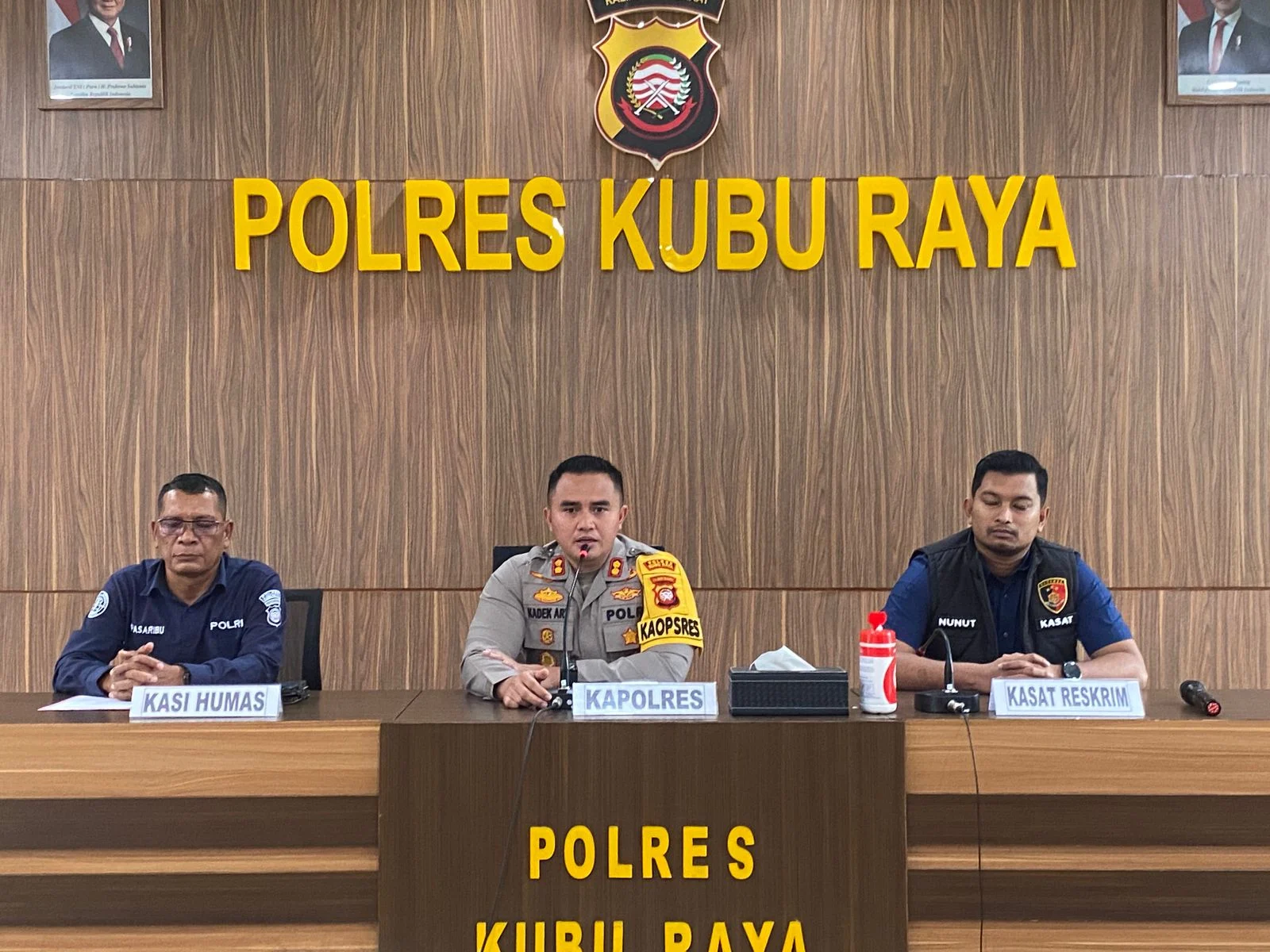 Kapolres Kubu Raya AKBP Kadek Ary Mahardika saat memberikan pernyataan kepada media tentang penanganan kasus