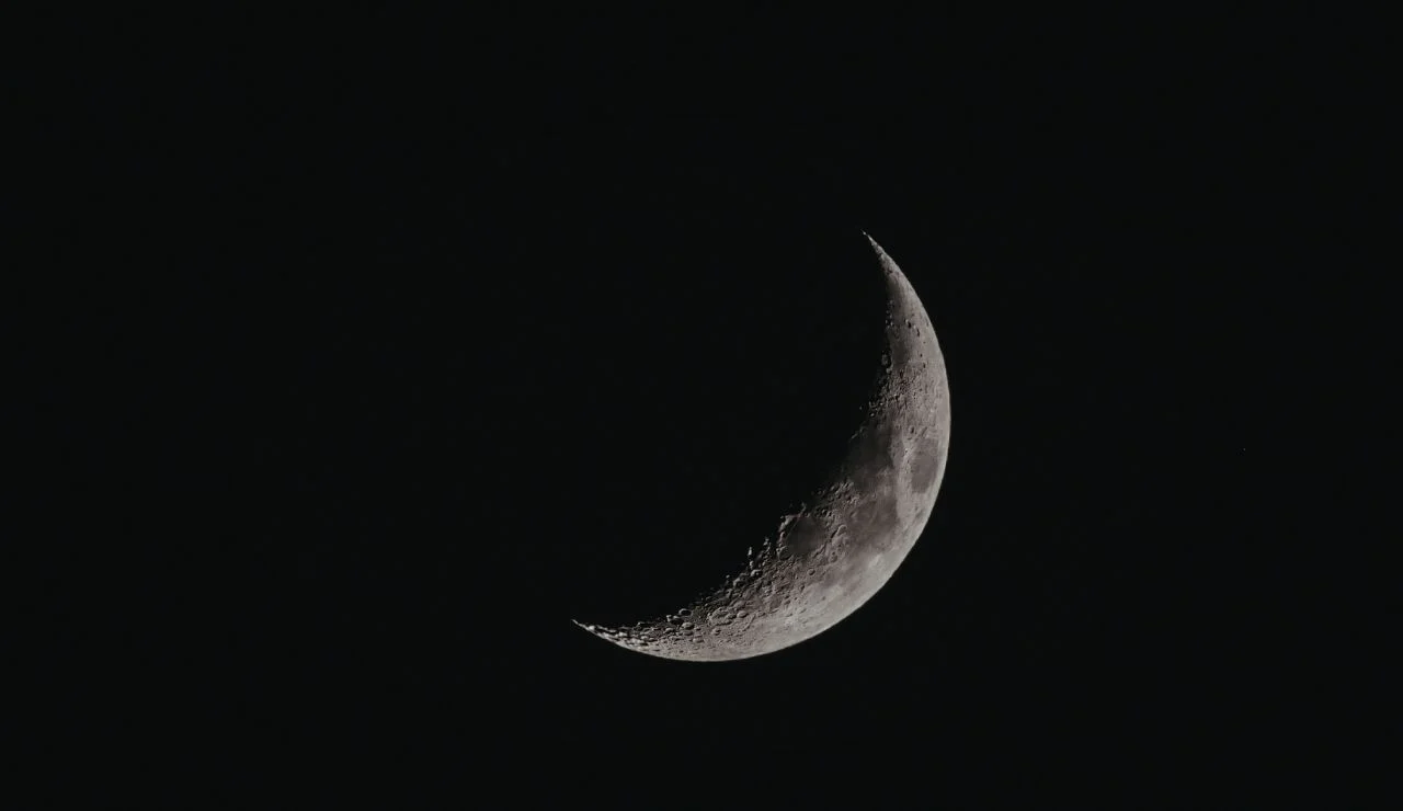 Pemantauan hilal penentuan 1 Syawal 1447 H menunjukkan hilal belum memenuhi kriteria sehingga Lebaran jatuh 21 Maret 2026