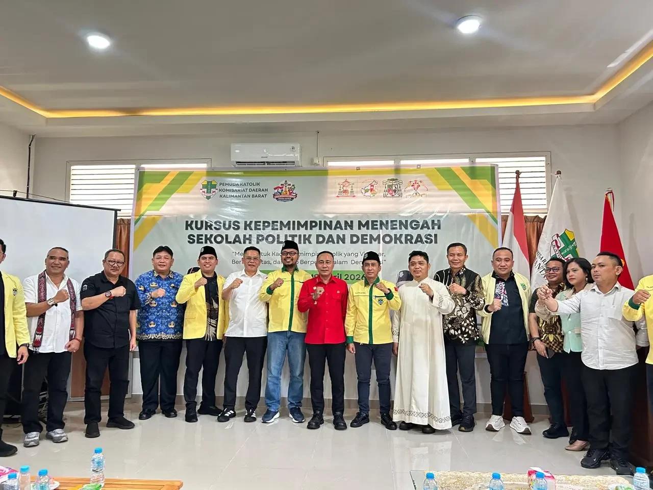 Kegiatan KKM 2026 Pemuda Katolik Kalbar di Pontianak untuk meningkatkan kepemimpinan dan kesadaran politik generasi muda.