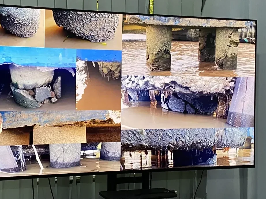 kondisi dermaga feri bardan siantan pontianak rusak parah