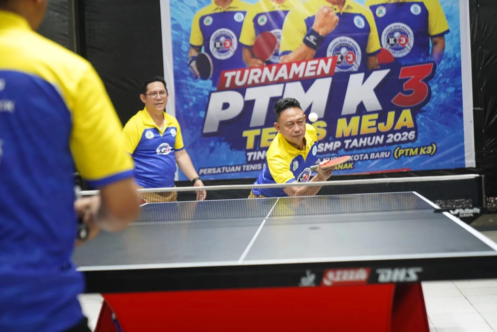 Wali Kota Pontianak Edi Rusdi Kamtono membuka Kejuaraan Tenis Meja PTM K3 yang diikuti 61 pelajar tingkat SD dan SMP di Kota Pontianak